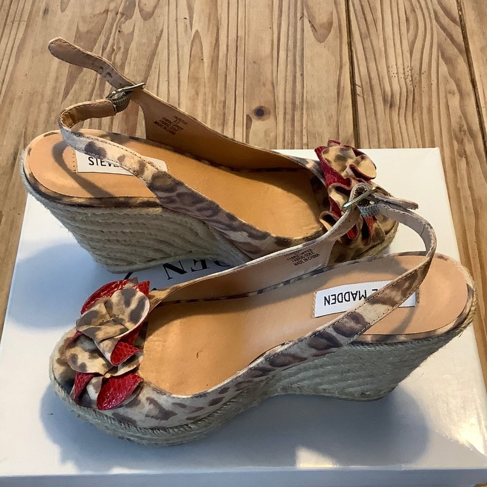 Steve Madden Fountain Leopard Wedges